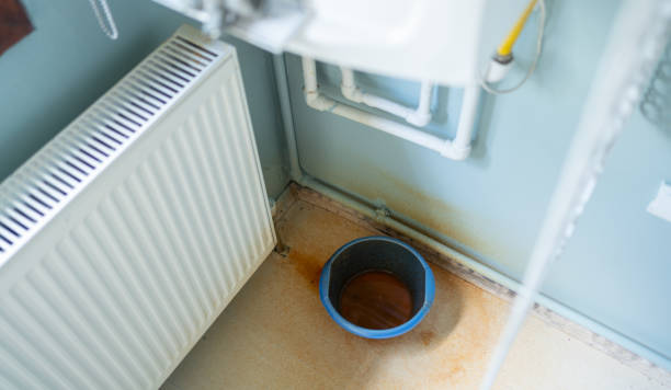 Best 24/7 water damage repair  in Dunnigan, CA